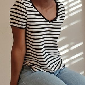 Stripped v neck